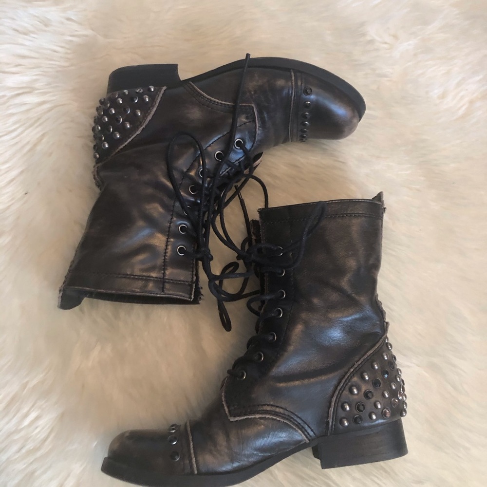 ALDO brown booties size 6